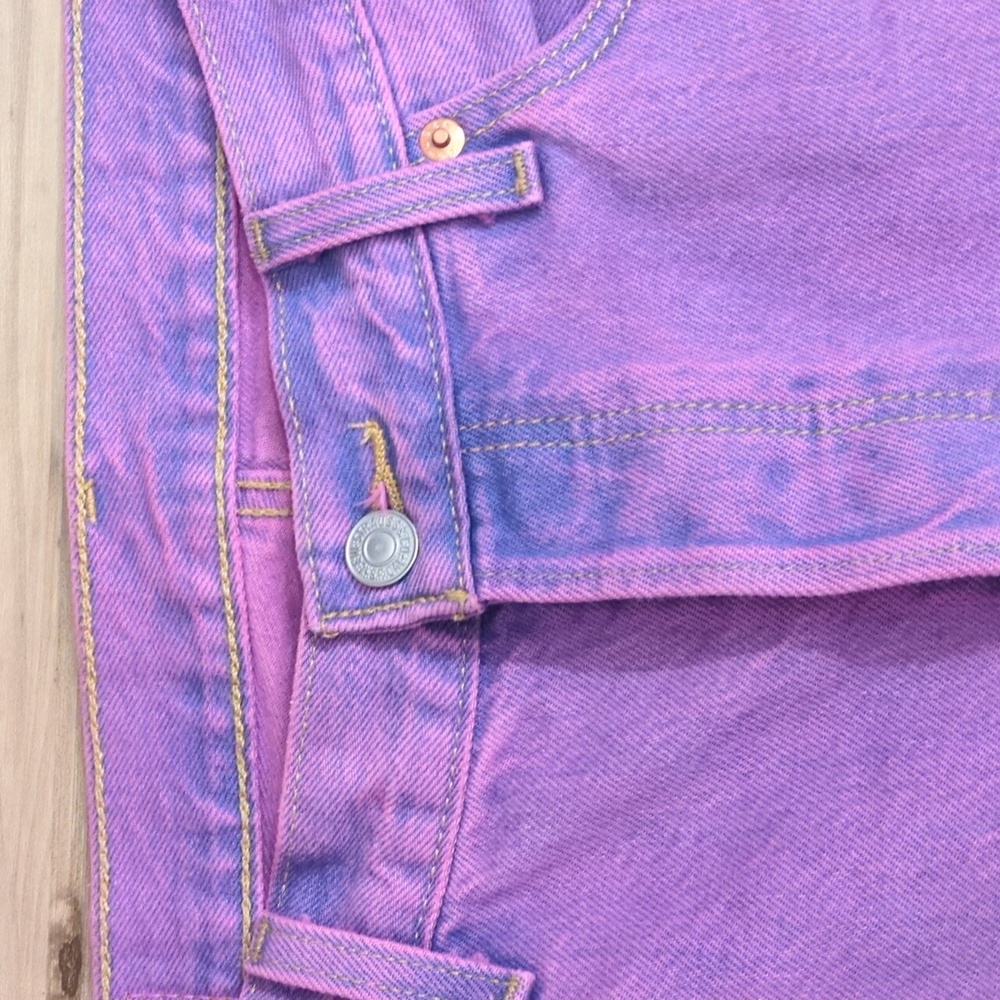 Pristine Levi's 501 '90s Purple Jeans Women's Size 29x30 - Picture 3 of 16